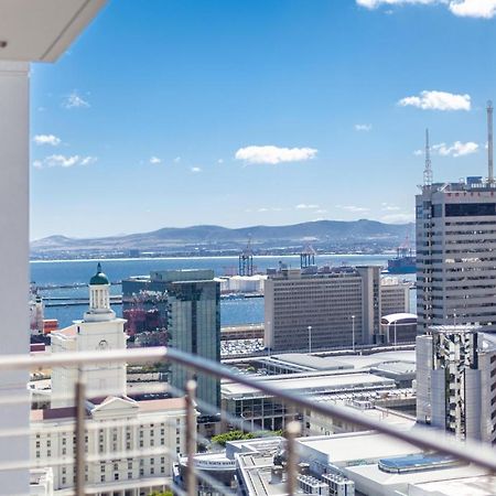 Luxurious 16 On Bree Studio Apartment - Harbour Views Cape Town Dış mekan fotoğraf