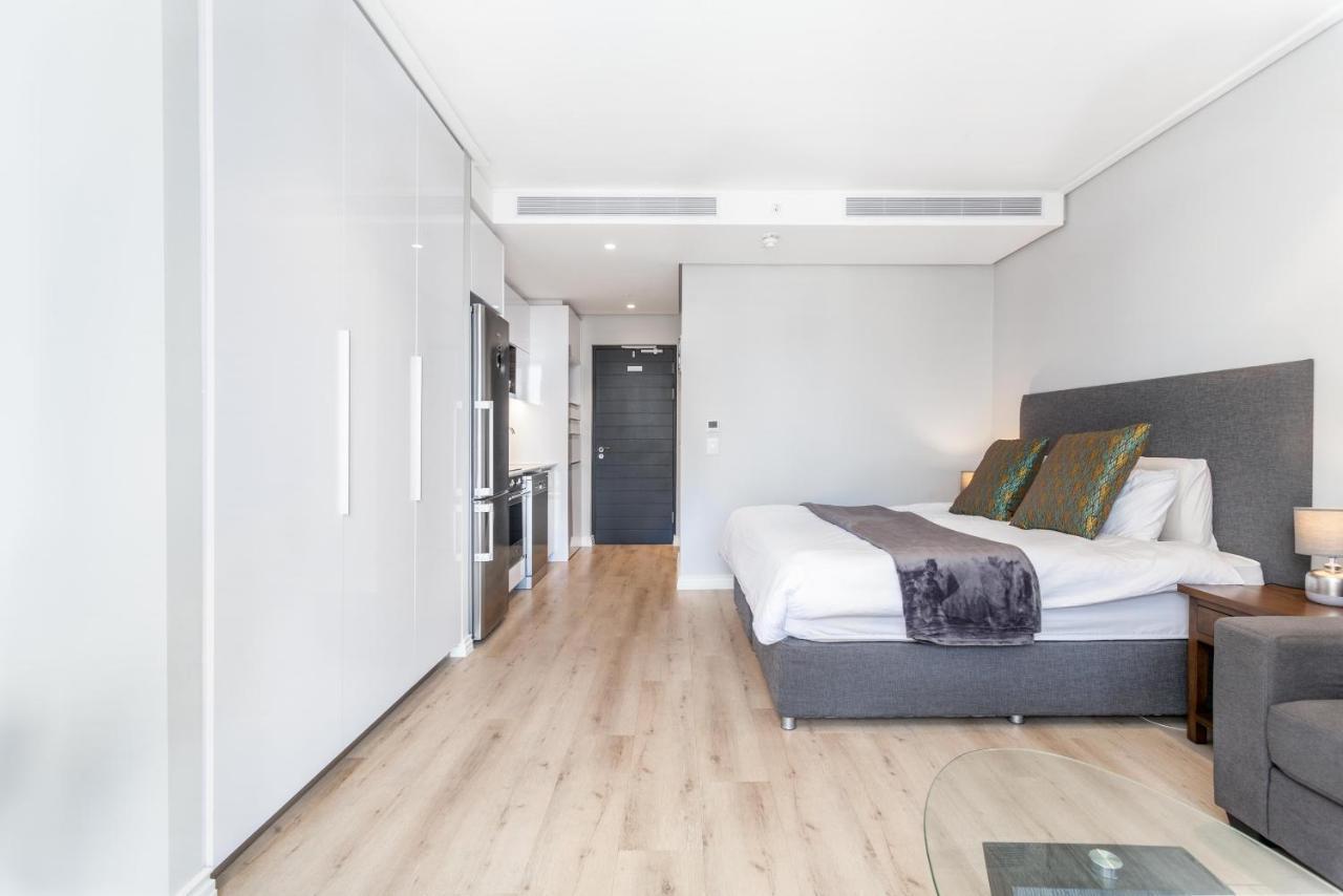 Luxurious 16 On Bree Studio Apartment - Harbour Views Cape Town Dış mekan fotoğraf