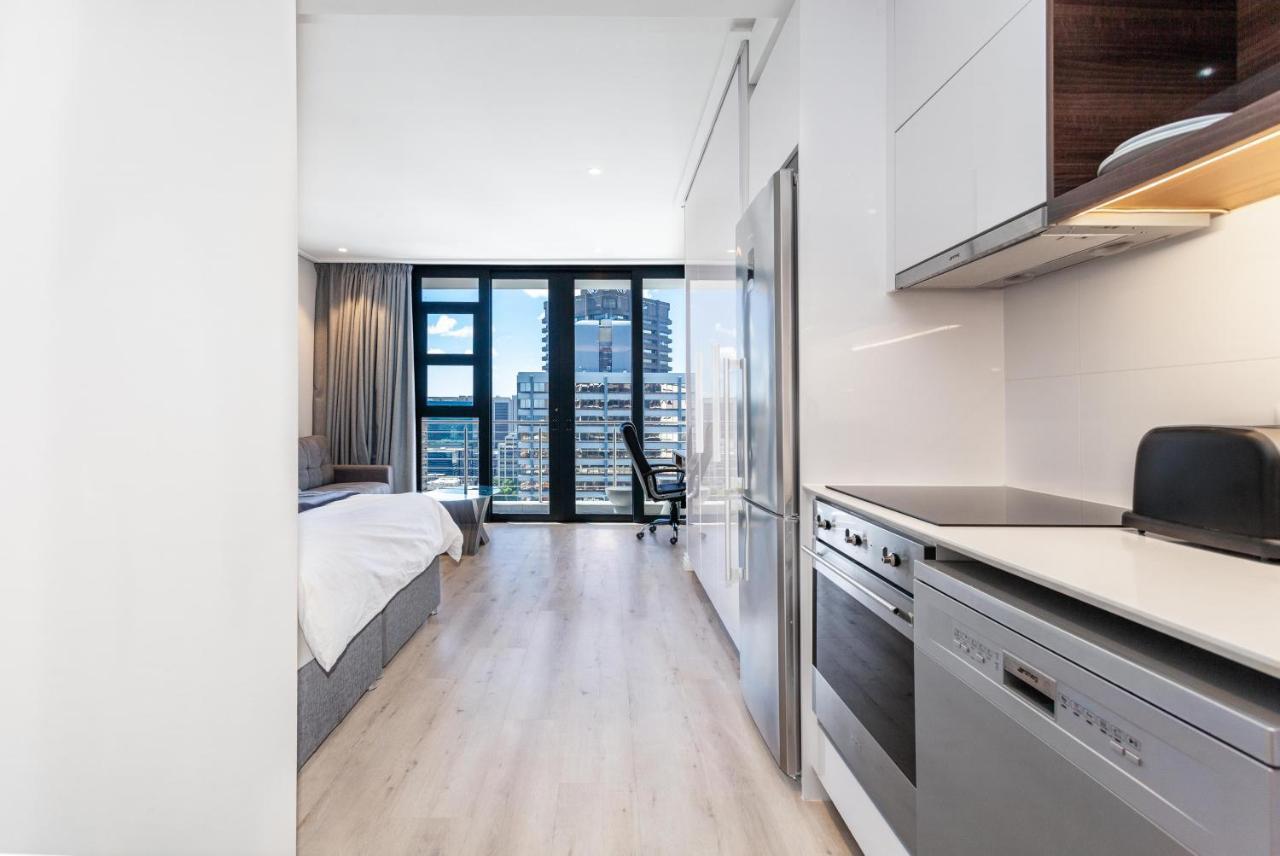 Luxurious 16 On Bree Studio Apartment - Harbour Views Cape Town Dış mekan fotoğraf