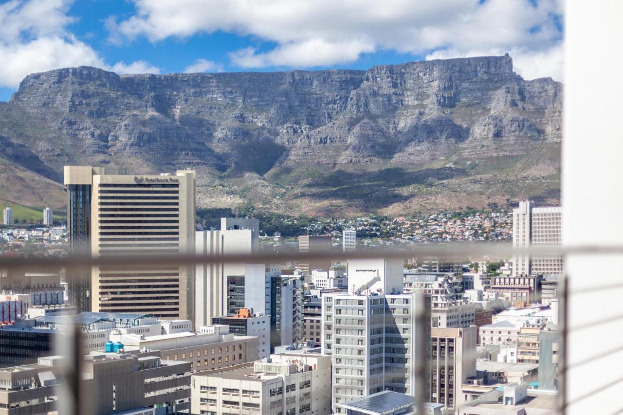 Luxurious 16 On Bree Studio Apartment - Harbour Views Cape Town Dış mekan fotoğraf